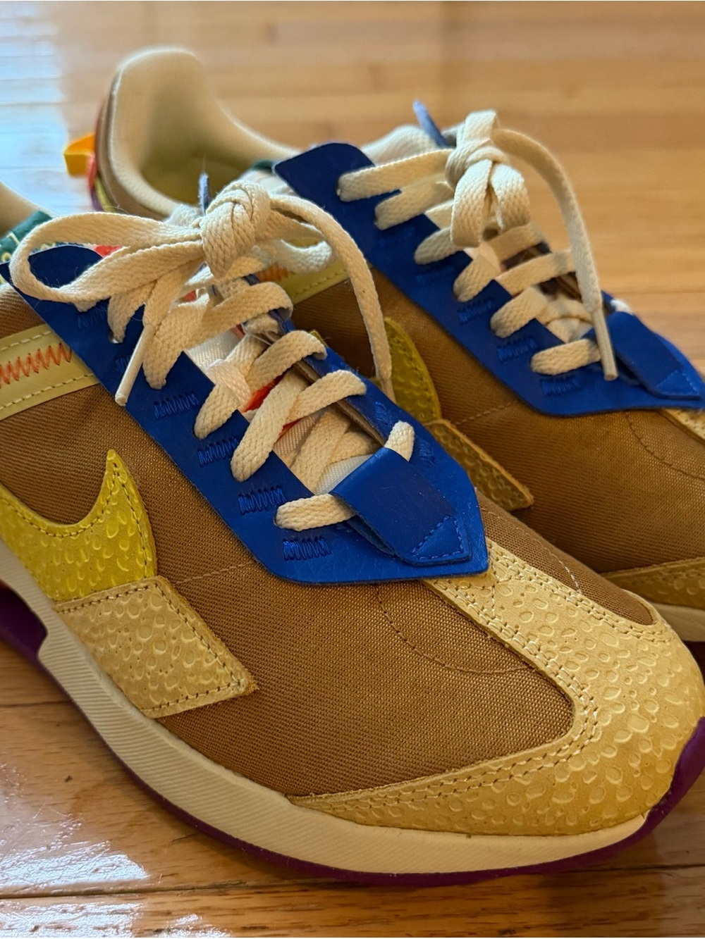Nike Air Max Pre-Day. Women's Optimism. Size 8. - Picture 2 of 10